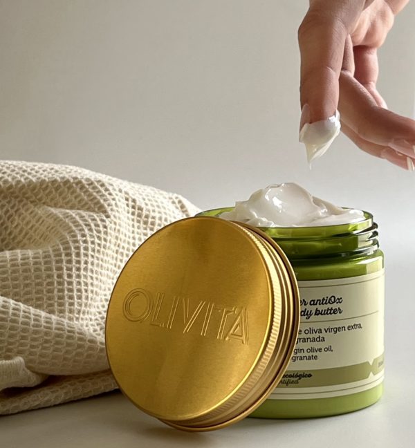 IMG_5878 Antiox Tělové Máslo s Extra Panenským Olivovým Olejem, Aloe Vera a Granátovým Jablkem OLIVITA