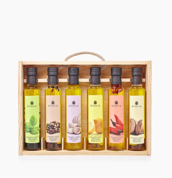 estuche-de-madera-cuadrado-seis-condimentos-la-chinata.jpg Dřevěná Kazeta 6 Ochucené Oleje X 250 Ml